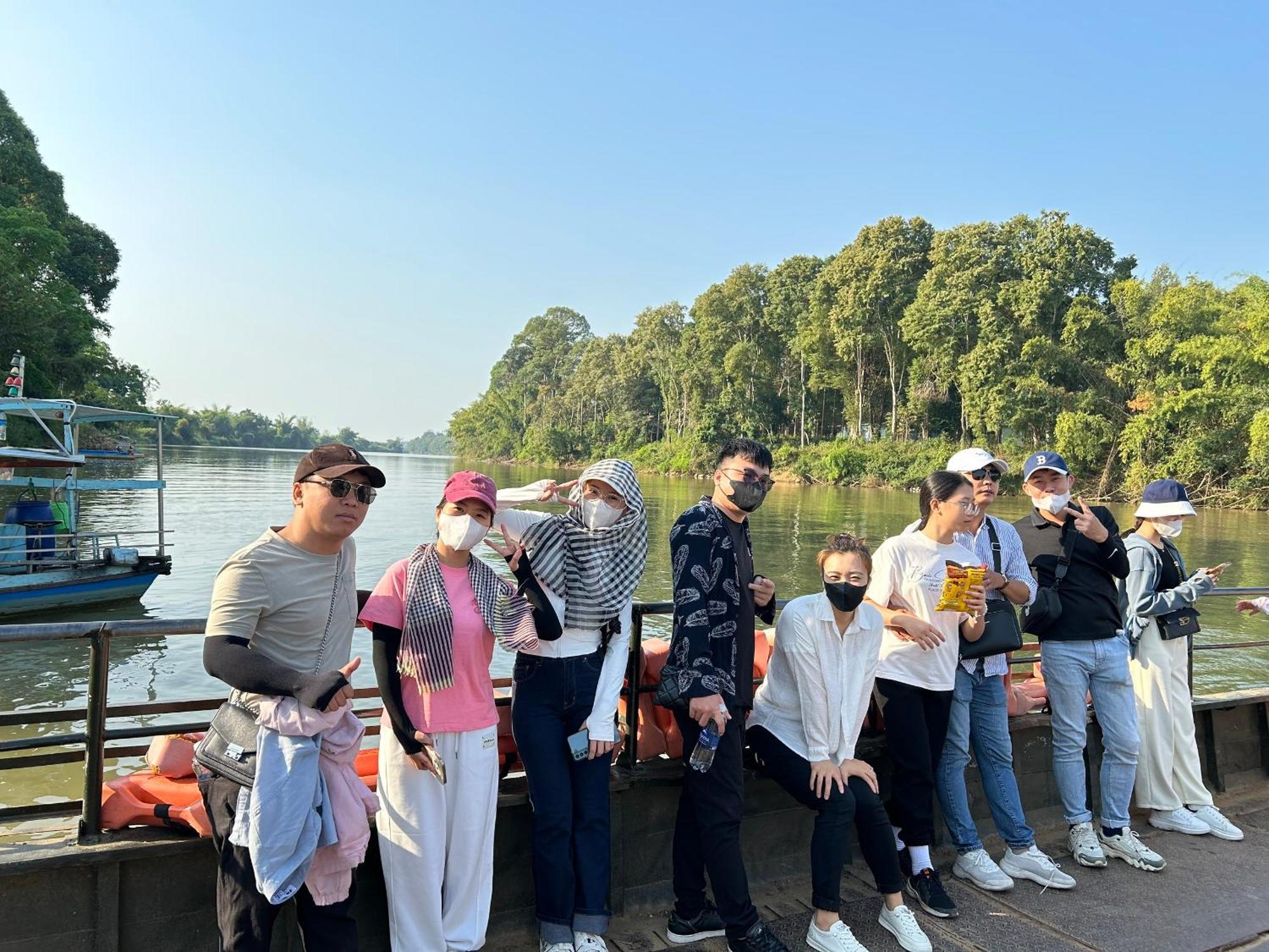 Lava Rock Viet Nam Lodge Anhfly Resort Nam קאט טיין מראה חיצוני תמונה