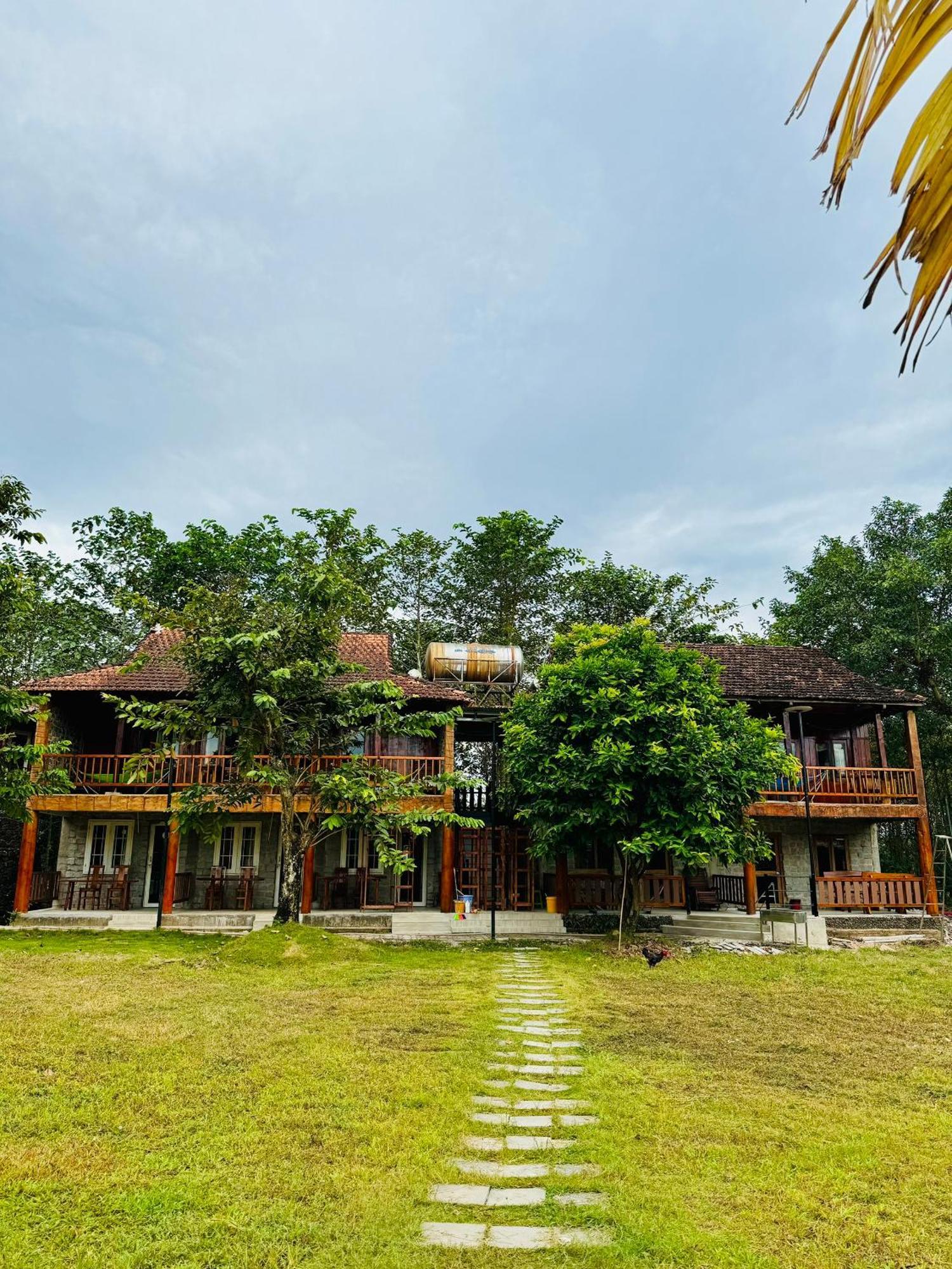 Lava Rock Viet Nam Lodge Anhfly Resort Nam קאט טיין מראה חיצוני תמונה
