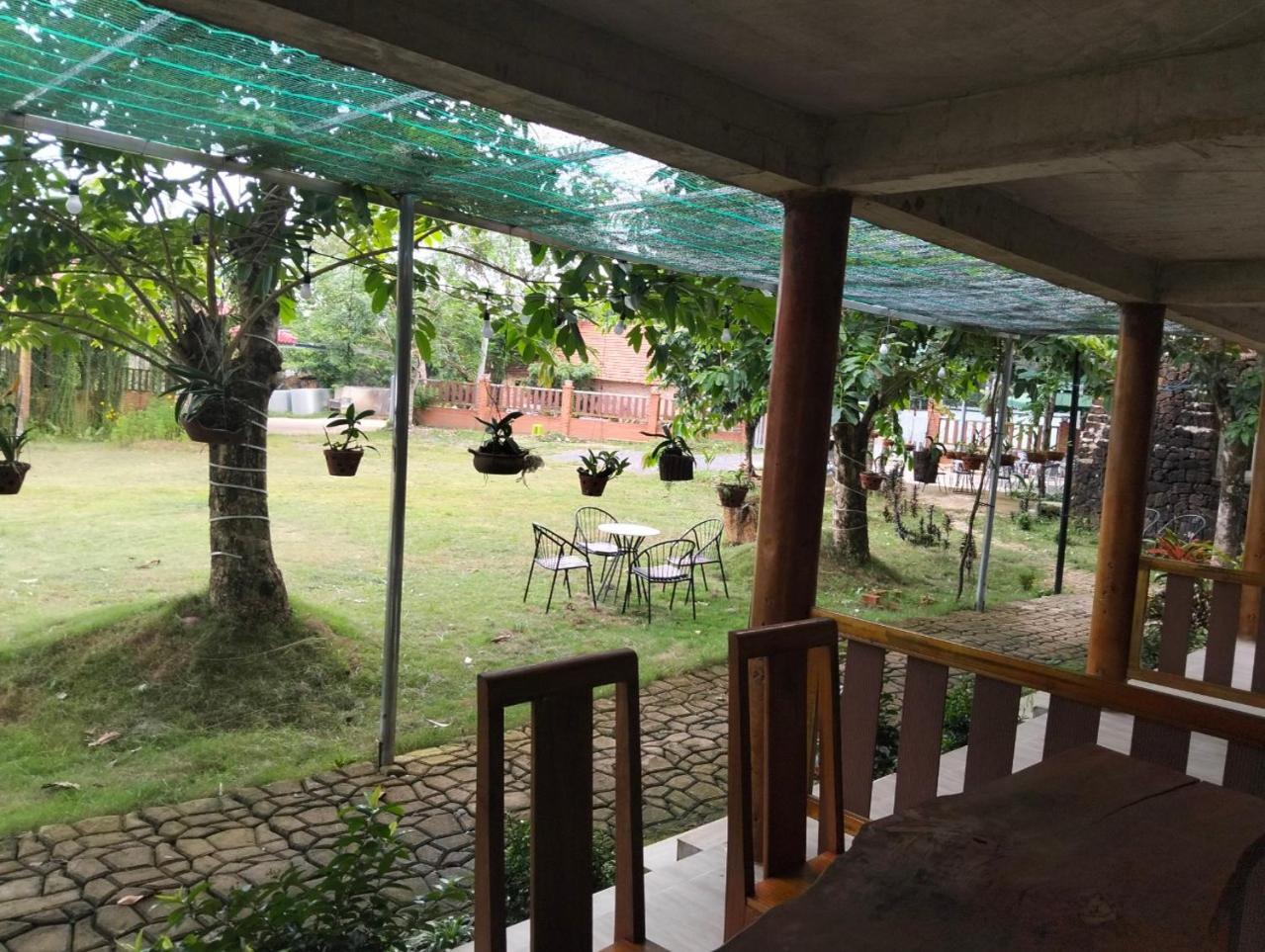 Lava Rock Viet Nam Lodge Anhfly Resort Nam קאט טיין מראה חיצוני תמונה